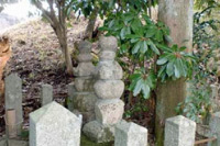 一石五輪塔