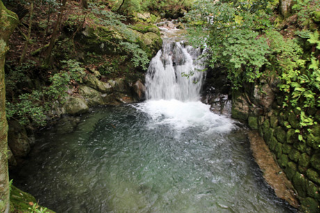 鉈取淵(なたとりぶち)