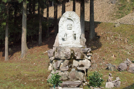 渓谷荘 不動明王像 梅芳作